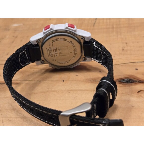 Timex Ironman Ladies' 36mm Digital Watch. New Band. New Battery - Picture 7 of 9